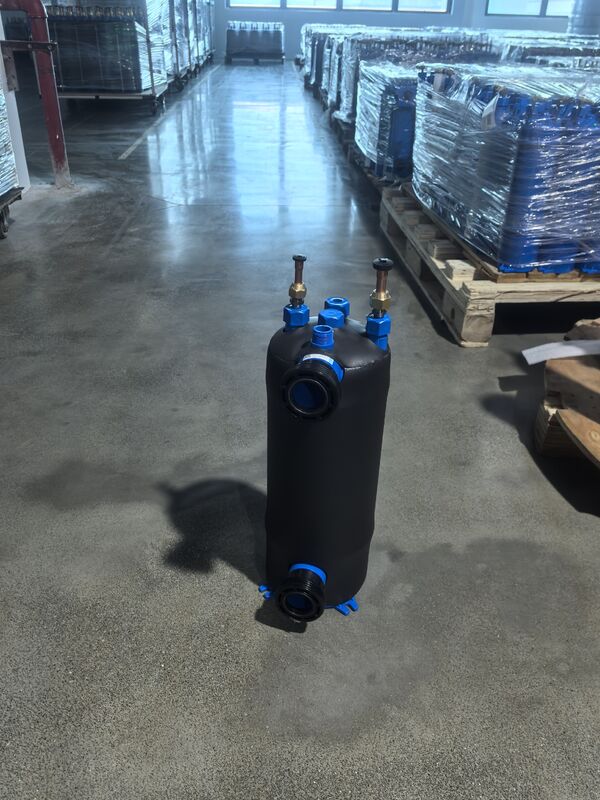 Теплообменник для бассейна с высокой коррозионной стойкостью MHTA-0.75, оснащенный трубкой из чистого титана и прочной трубкой в корпусе из ПВХ для теплопередачи