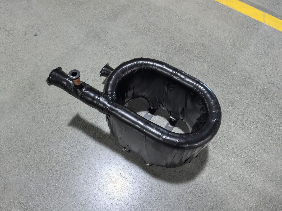 Нагревательная способность от 6 до 300 кВт Коаксиальный теплообменник трубка в трубке Структура трубки Максимальное рабочее давление хладагент 52бар Раствор теплопередачи