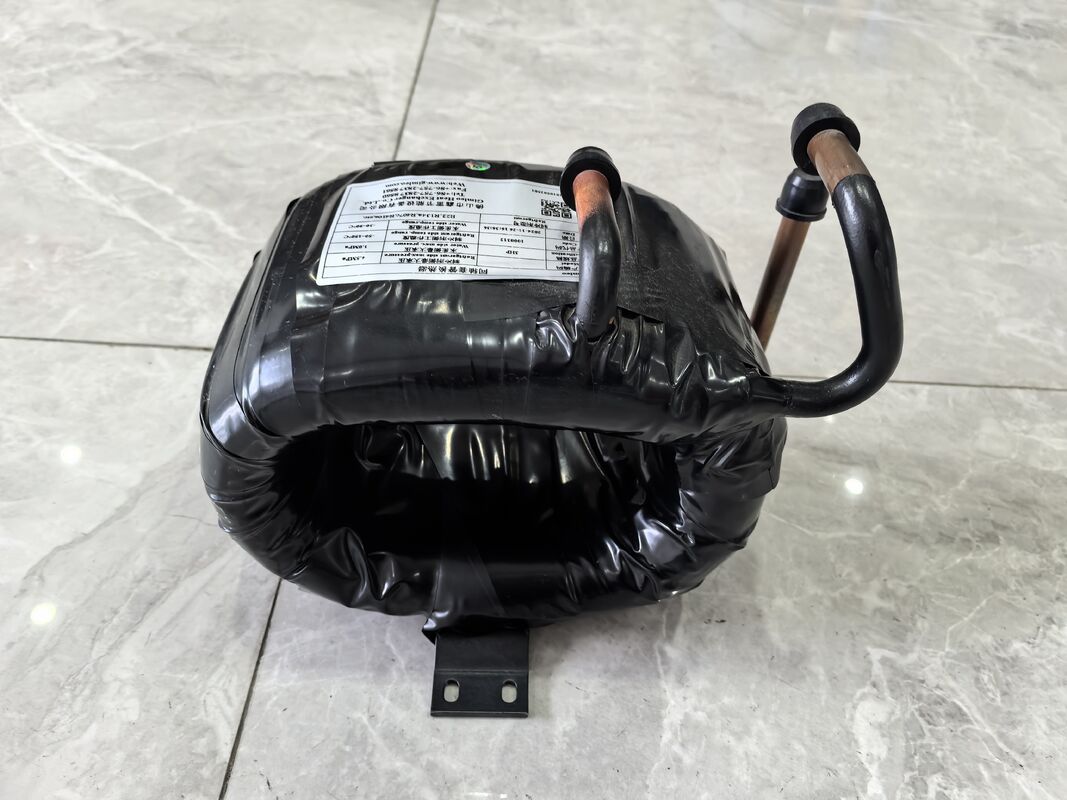 Конденсатор теплового насоса весом от 5 до 300 кг с толщиной стенки труб от 1,2 до 2,0 мм Идеально подходит для теплового управления в коммерческих системах