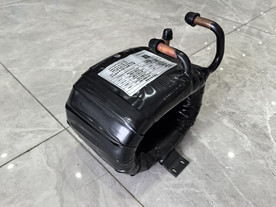 R32 Холодильный тип Коаксиальный теплообменник, предназначенный для 5-300кг. Водяное давление 1,0 МПа Эффективное тепловое управление